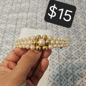 Elegant Pearl and Gold Beaded Hair Pin